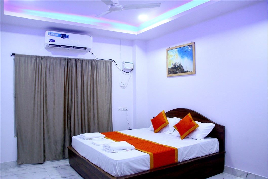 Double Bedded Room